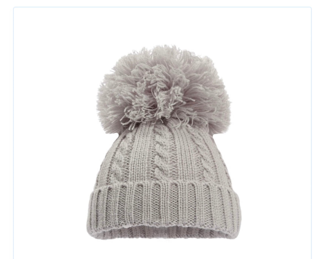 Large single Pom Pom hat