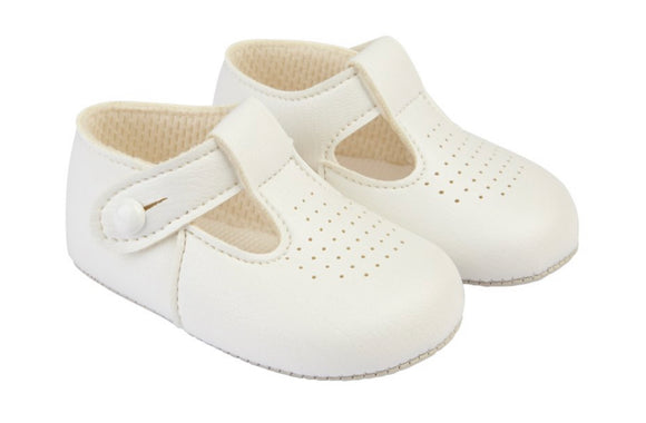soft soled white shoes